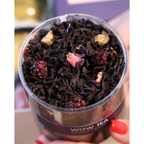 «Затишне чаювання» — подарунковий набір з чаєм, медовою пастою та горіхами — подарунок на День народження або інше свято «Затишне чаювання» — подарунковий набір з чаєм, медовою пастою та горіхами — подарунок на День народження або інше свято